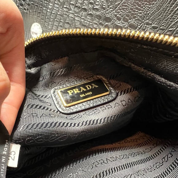 COPY - COPY - PRADA Vitello Phenix Double Zip (Crossbody) - Picture 6 of 16